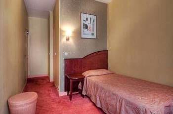 Le Faubourg Opera 2* Parijs