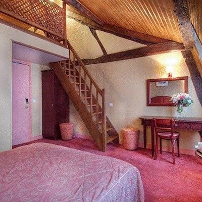 Le Faubourg Opera 2* Parijs